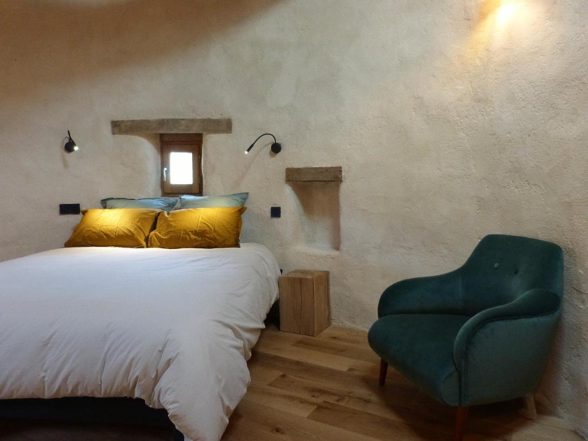 La Tour Du Canet Longessaigne 外观 照片